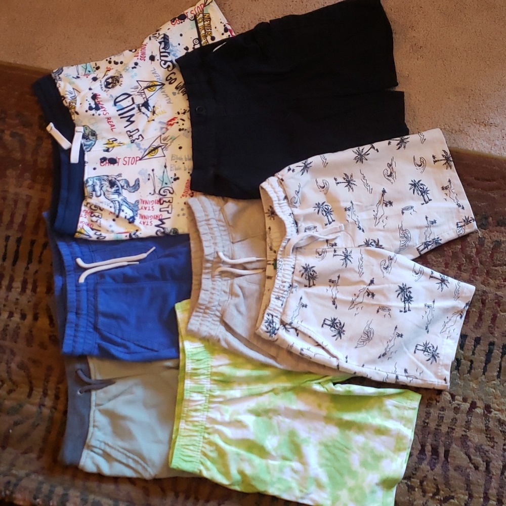 7 Pairs Boys Shorts Size 8